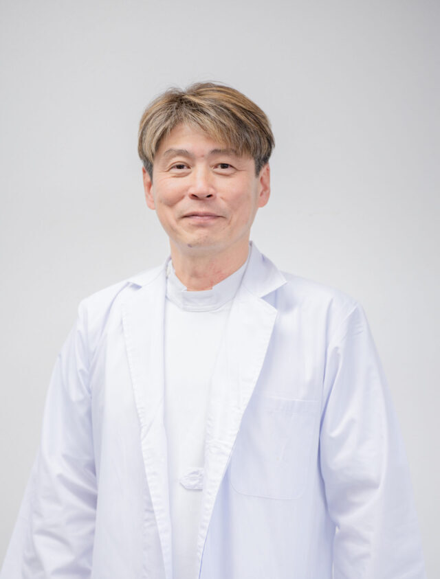院長 明石 裕光